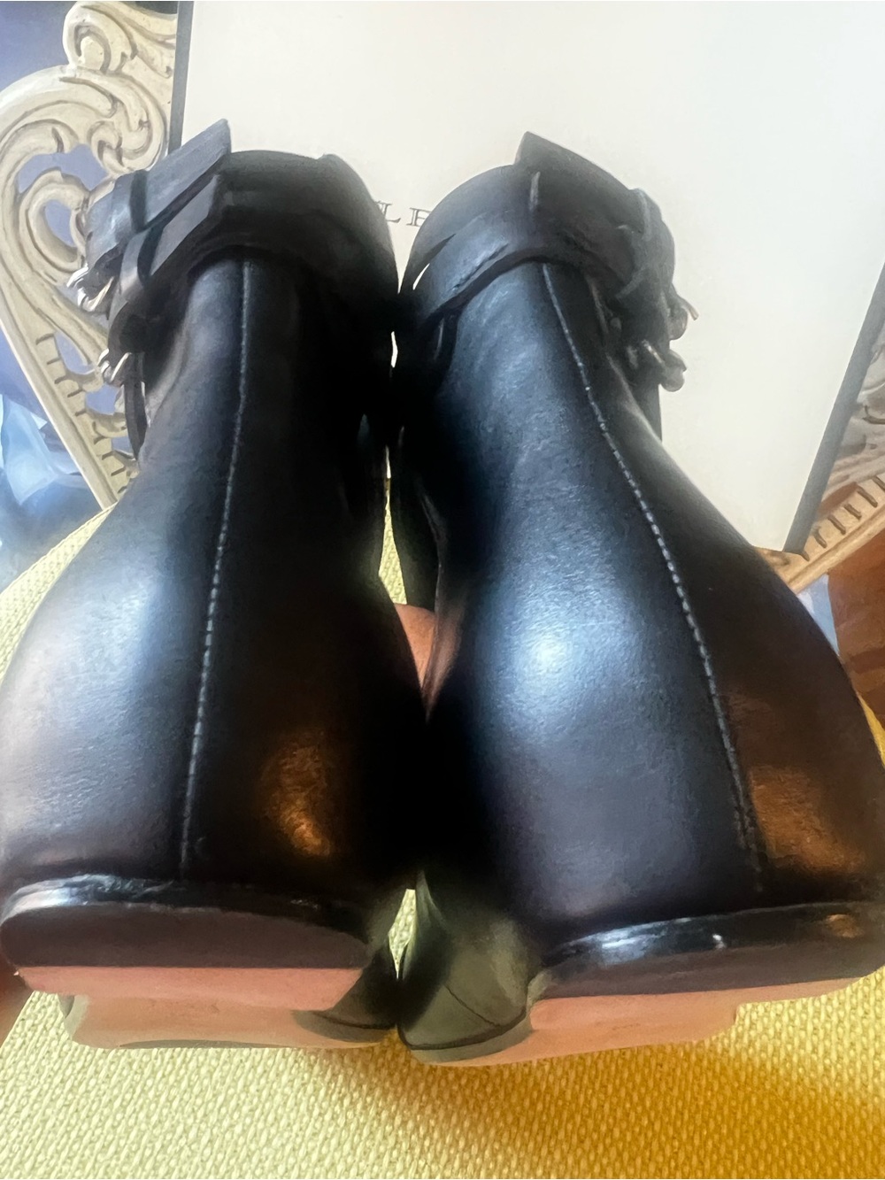 Leon Max Landon Black Leather Pointed-Ankle Strap Flats - Picture 6 of 9